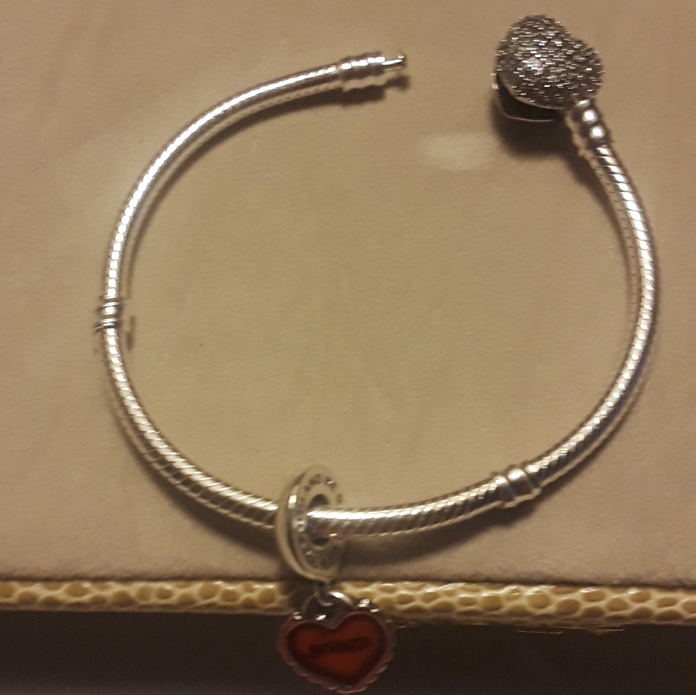 Pandora bracelet 6.3sz